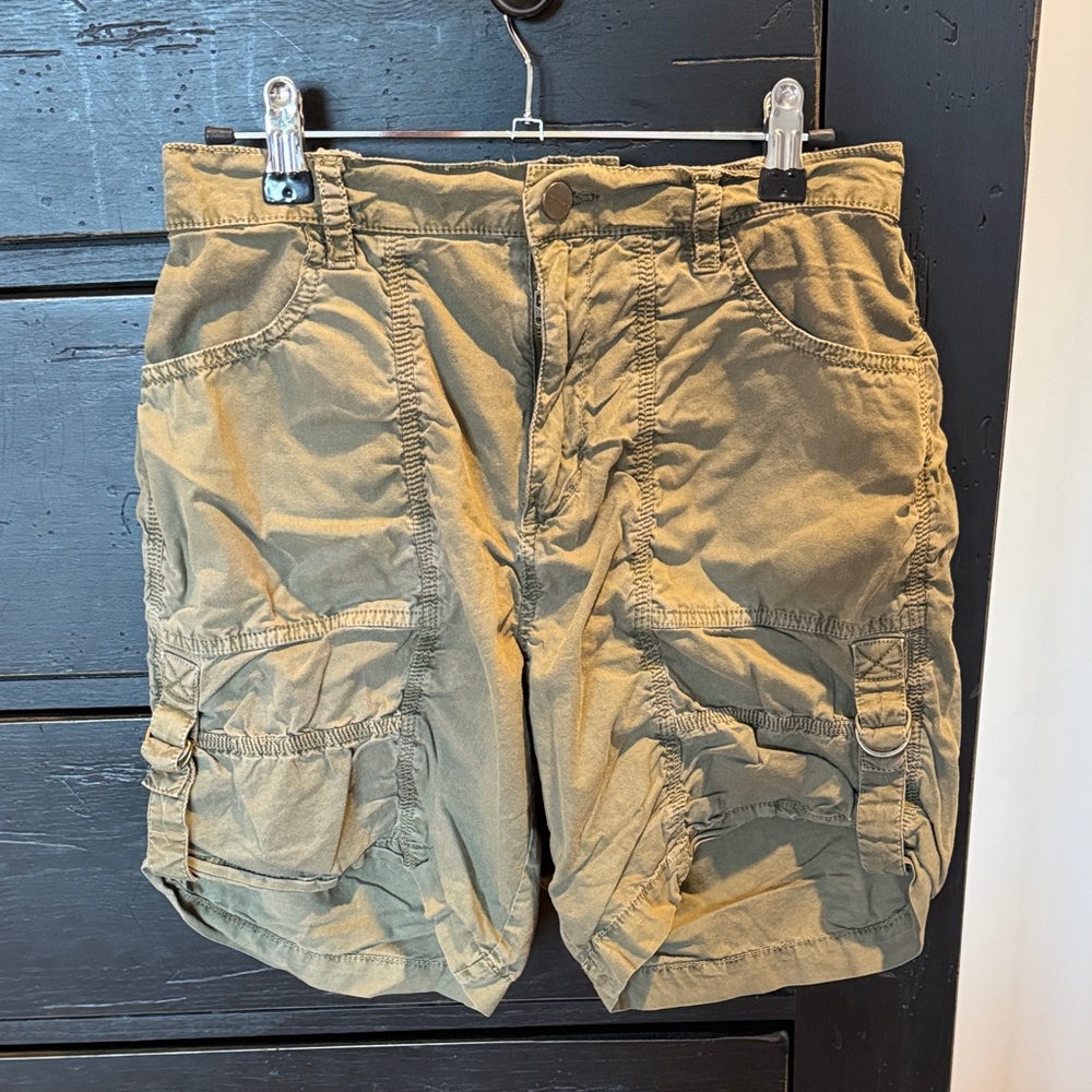 Sanctuary Green Utility Shorts